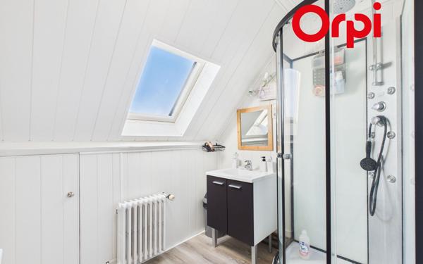 Maison à vendre    5 pièces •  Bernay