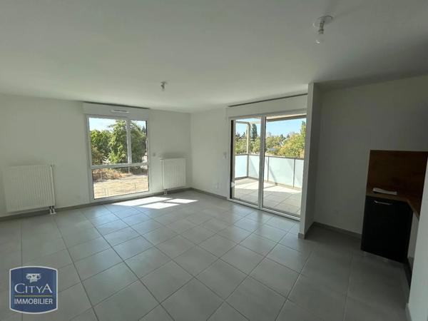 Appartement à louer 3 pièces 63.3m² Tours (37200)
