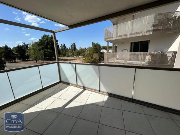 Appartement à louer 3 pièces 63.3m² Tours (37200)