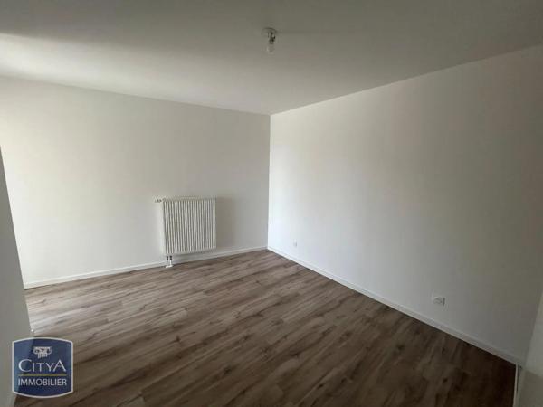 Appartement à louer 3 pièces 63.3m² Tours (37200)