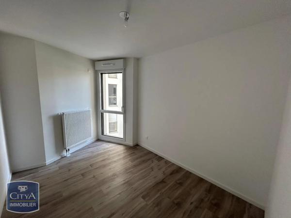 Appartement à louer 3 pièces 63.3m² Tours (37200)
