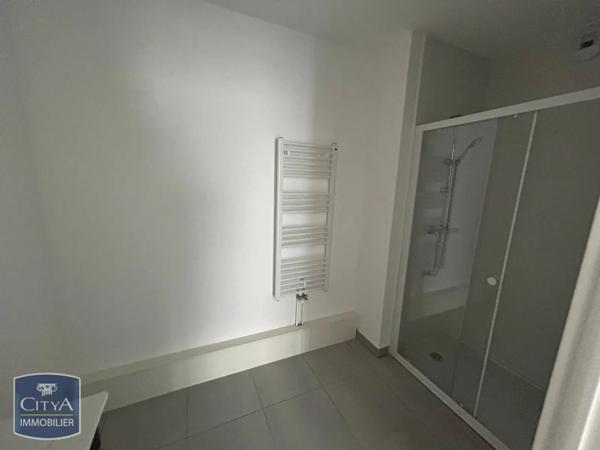 Appartement à louer 3 pièces 63.3m² Tours (37200)