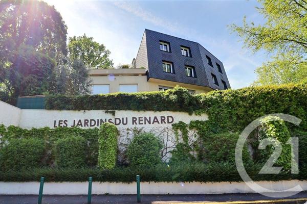 Appartement F7 Et + à vendre  5 pièces - 106,24 m2 VAUJOURS - 93