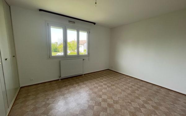 Maison à louer    3 pièces •  Fessenheim