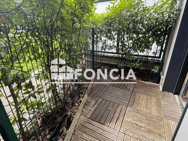 Location Studio 32.72 m² - 11 CHEMIN DE LA COTE SAINTE CATHERINE Le Plessis Robinson 92350