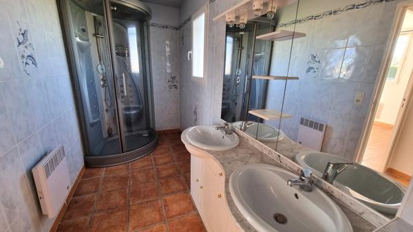 Villa à vendre 6 pièces SAINT CHRISTOL LES ALES (30)