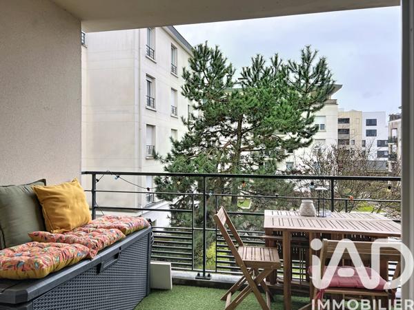 Appartement à vendre 3 pièces 69 m² Saint-Cyr-l'École