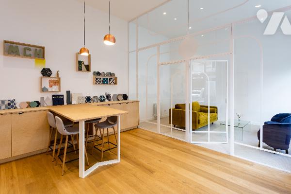 LILLE CENTRE OPEN SPACE DE 83M², GARAGE.