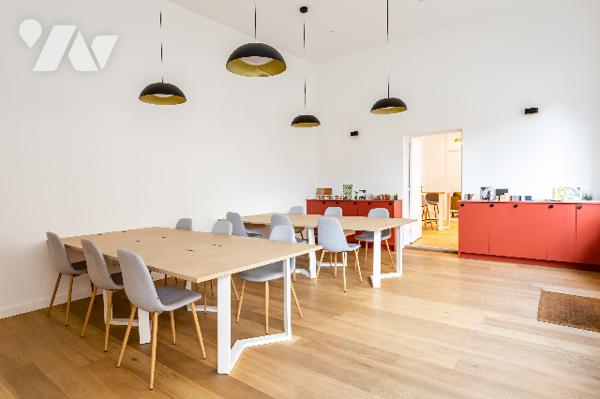 LILLE CENTRE OPEN SPACE DE 83M², GARAGE.