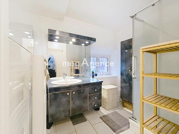 Immeuble à Chartres, 28000 - 265m²