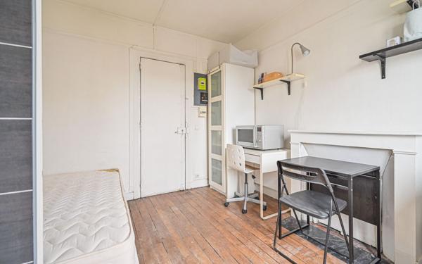 Appartement à vendre    1 pièce • 10,50 m2 Paris 11