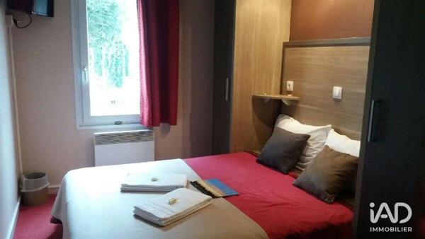 Hôtel-restaurant à vendre 1 750 m² Saint-Andiol