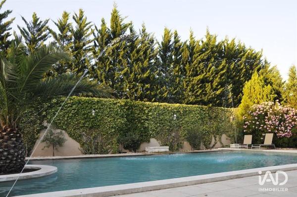 Hôtel-restaurant à vendre 1 750 m² Saint-Andiol