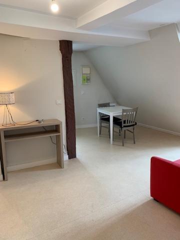 Appartement 2 pièce(s) 1 chambre(s) 27.91 m²