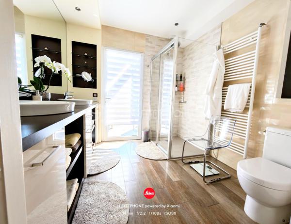 Maison de 251,42 m²