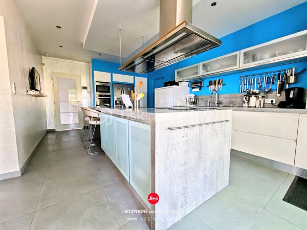 Maison de 251,42 m²