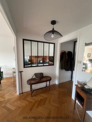 LYON 6ème - SECTEUR SAINT POTHIN - RESIDENCE SENIORS - T2 - BALCON.