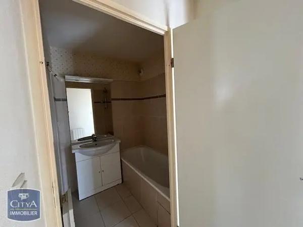 Appartement à louer 2 pièces 54.48m²