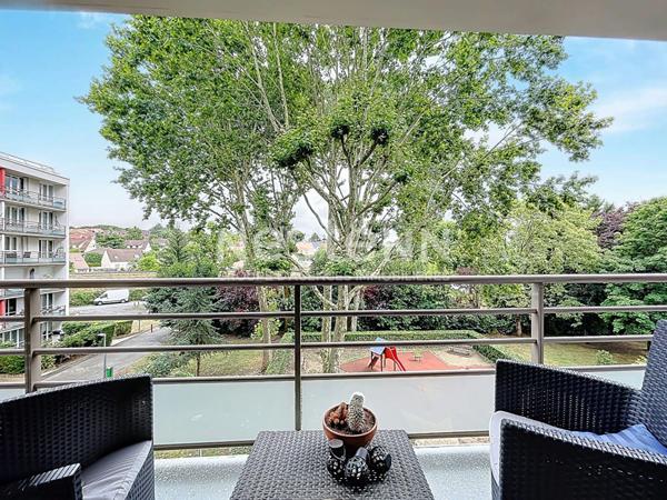 Beau 5 pièces de 93 m² avec balcon, parking et ascenseur à Chilly-Mazarin