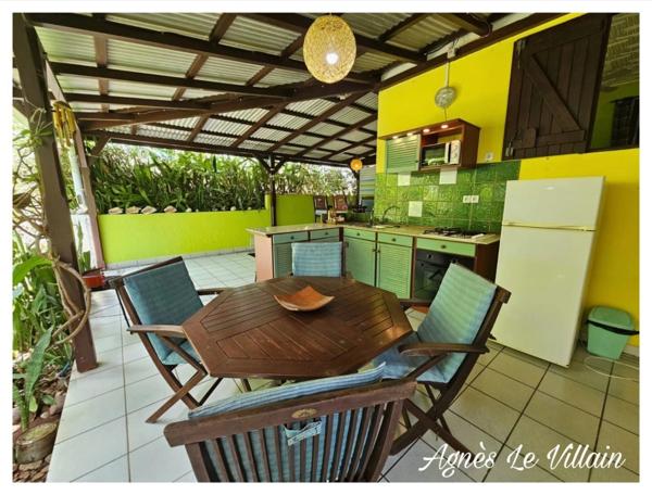 Propriété Maison + Gites sur 9 650 m2 de Terrain