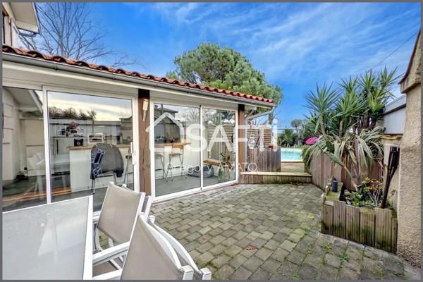 Maison familiale atypique en pierre avec piscine sur Ambares et Lagrave