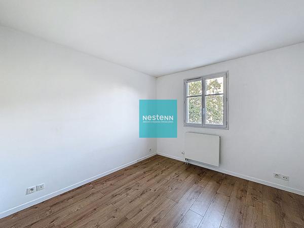 Appartement 70 m² avec box et stationnement - Belle pièce de vie de 35 m² au Plessis Bouchard
