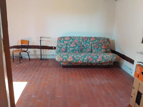 Fermette sur environ 2 hectares de terrain