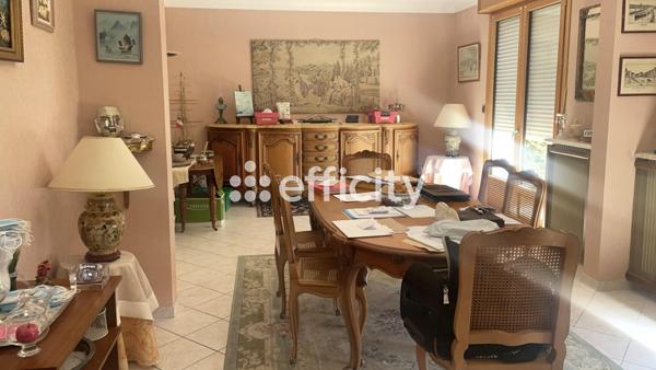 Maison 7 pièces - 180 m²