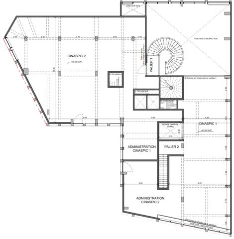 Local Commercial 3 pièces - 750 m²