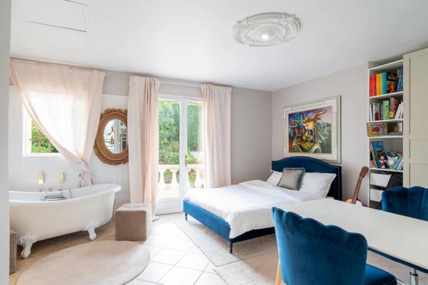 Magnifique villa dans un domaine sécurisé