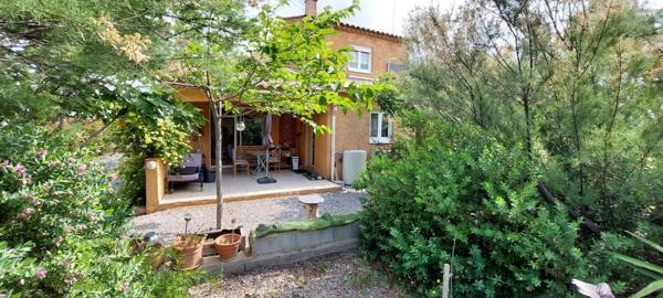 Pavillon familial de 2009, 3 chambres, garage.