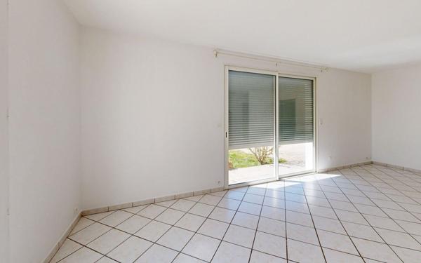 Maison à louer    4 pièces •  Ruoms