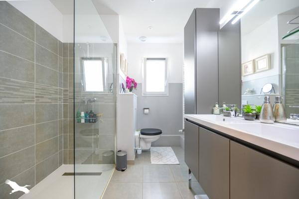 Maison à vendre 359 040 € Saint-Xandre 5 p 90 m² DPE C