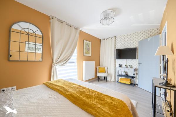 Maison à vendre 359 040 € Saint-Xandre 5 p 90 m² DPE C