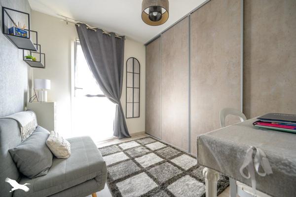 Maison à vendre 359 040 € Saint-Xandre 5 p 90 m² DPE C