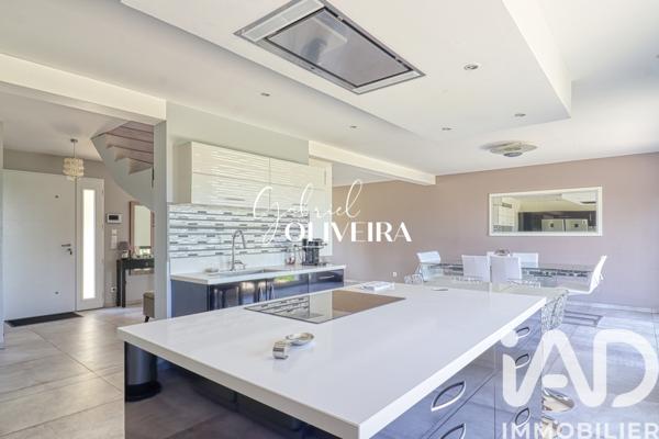 Maison à vendre 7 pièces 210 m² Domont