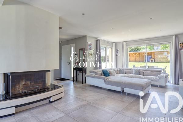 Maison à vendre 7 pièces 210 m² Domont