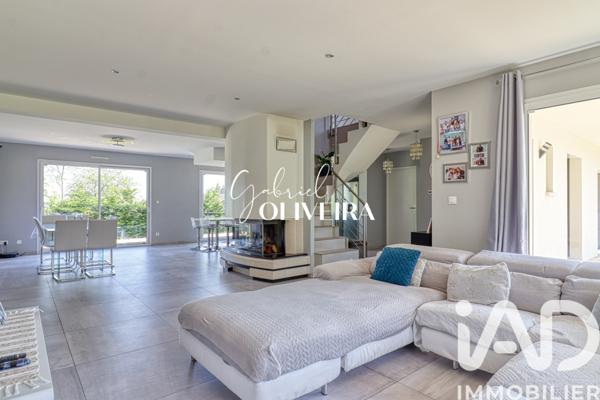 Maison à vendre 7 pièces 210 m² Domont