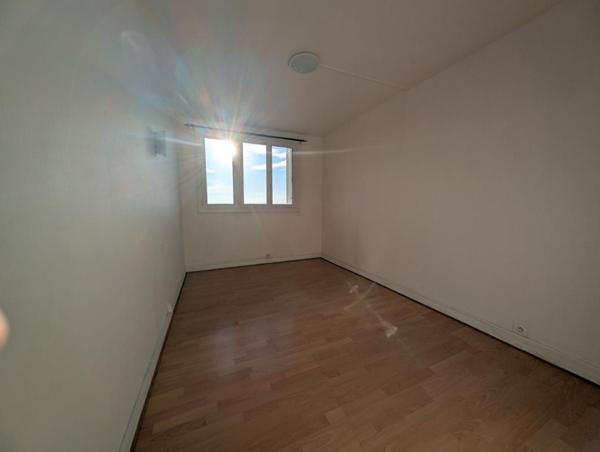 Lumineux, spacieux, sans vis-à-vis : votre futur appartement T5 à Dreux