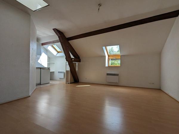 Appartement à louer    1 pièce •  Dijon