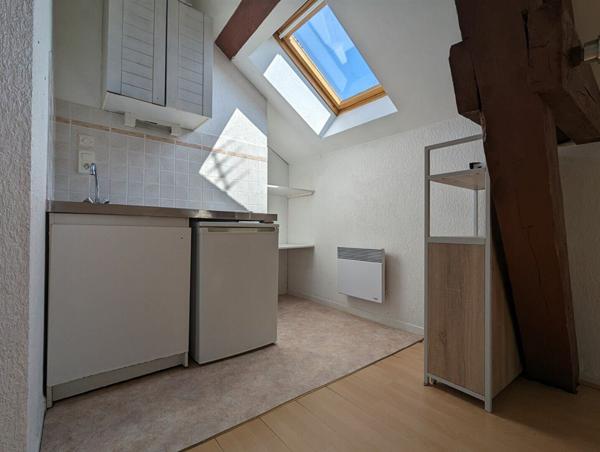 Appartement à louer    1 pièce •  Dijon