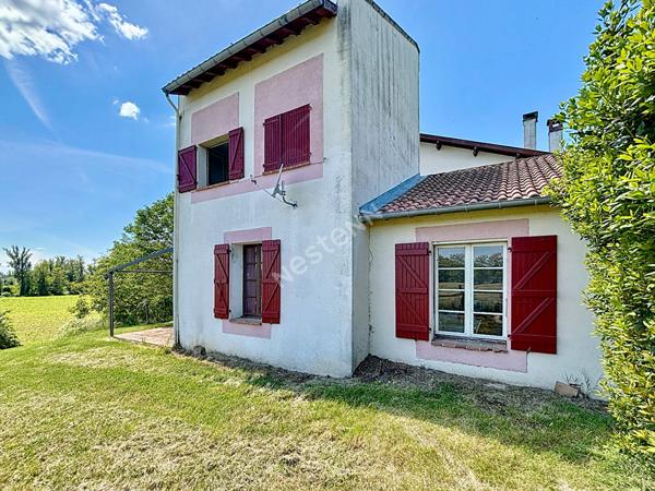 Propriété à fort potentiel proposant environ 900 m² total ! Gîtes, Centre Équestre, Loisir à Montauban