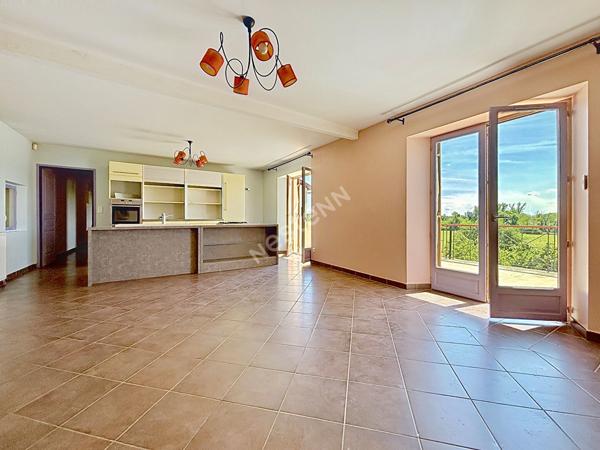 Propriété à fort potentiel proposant environ 900 m² total ! Gîtes, Centre Équestre, Loisir à Montauban