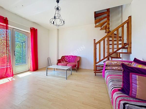 Propriété à fort potentiel proposant environ 900 m² total ! Gîtes, Centre Équestre, Loisir à Montauban