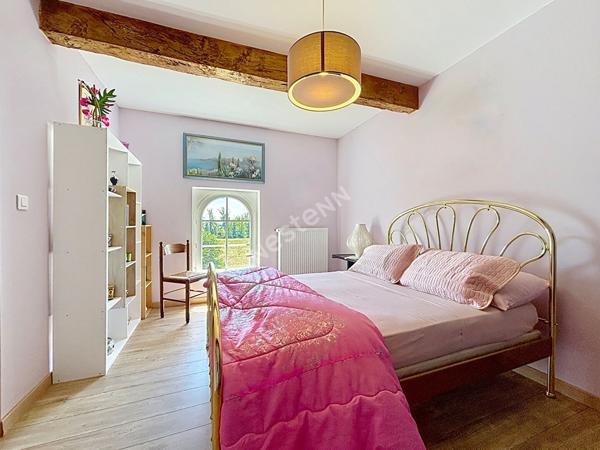 Propriété à fort potentiel proposant environ 900 m² total ! Gîtes, Centre Équestre, Loisir à Montauban