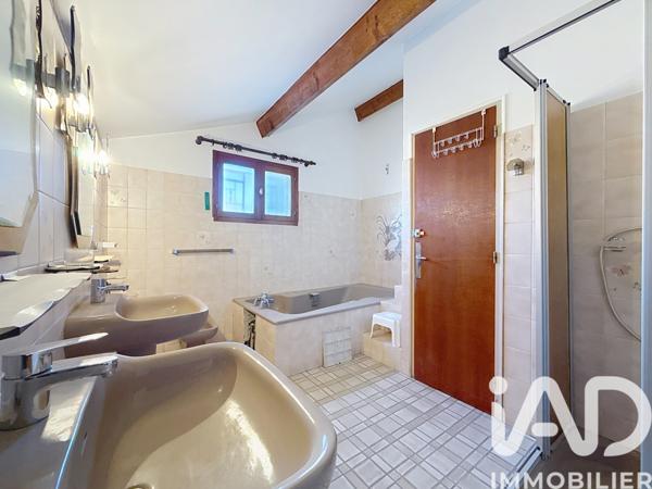 Maison à vendre 7 pièces 126 m² Sorgues