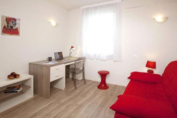 INVESTISSEMENT LOCATIF – Nanterre – Résidence étudiante Les Estudines Nanterre Université – 5.44 % de rentabilité