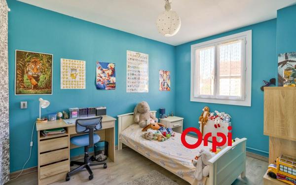 Maison à vendre    5 pièces •  Pierre-Bénite