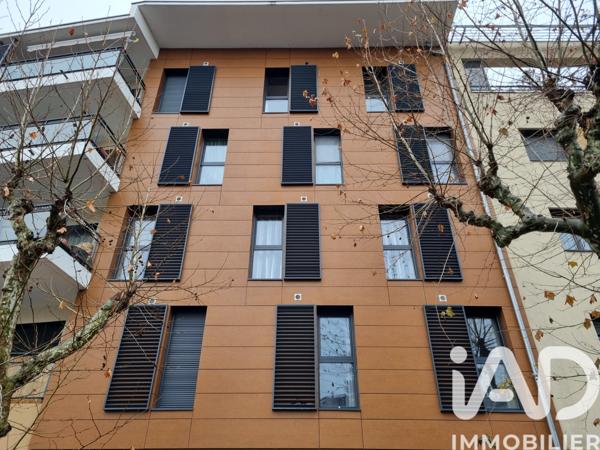 Location appartement 3 pièces 72 m² Veauche