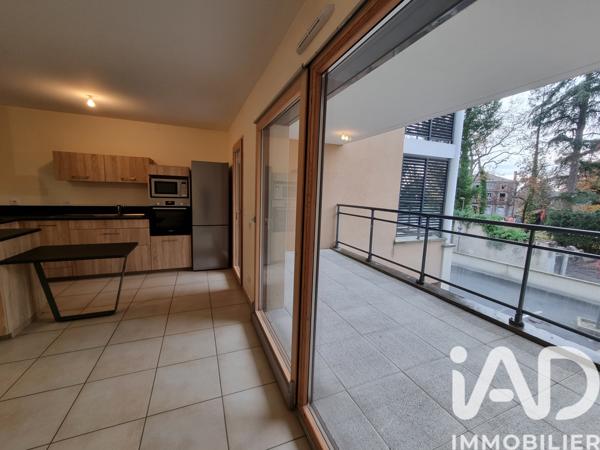 Location appartement 3 pièces 72 m² Veauche